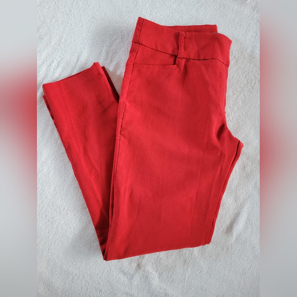 Dots red pants, size 11/12, red, excellent condition